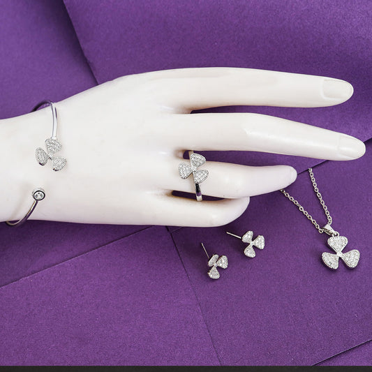 Three leaf silver pendent,stud,ring and bangle set